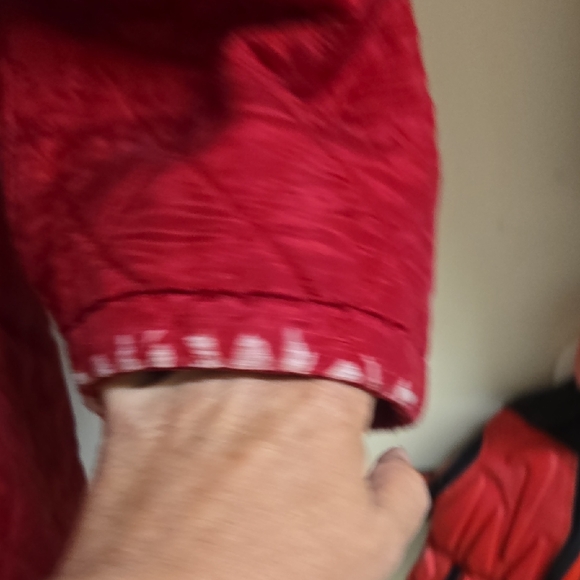 Women's Red Quilted 3x Jacket - Picture 4 of 6